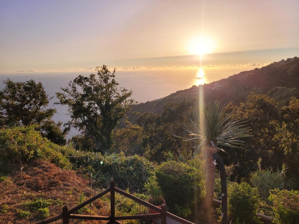Sunset Refuge Apartment Faja da Ovelha Bagian luar foto
