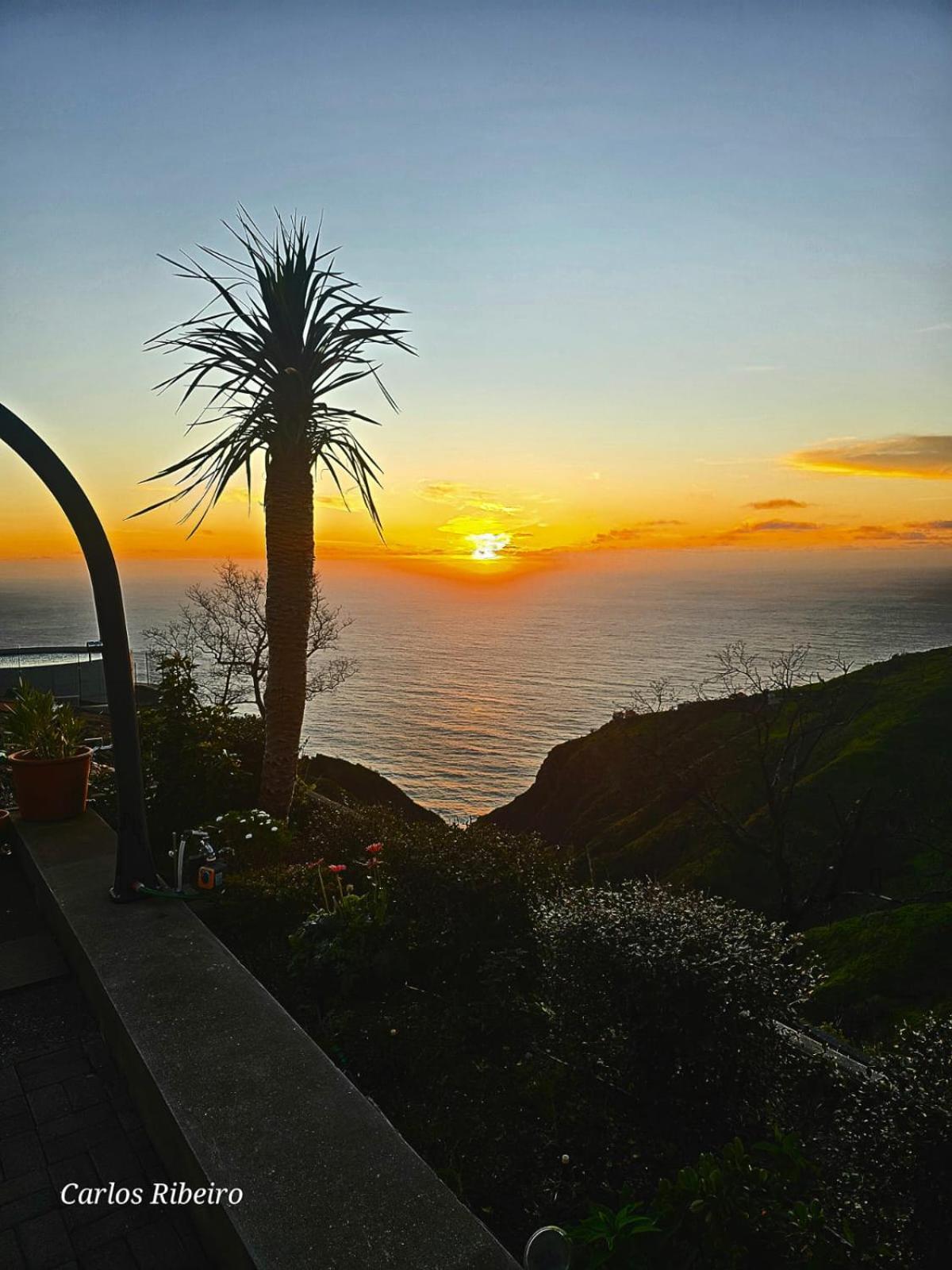 Sunset Refuge Apartment Faja da Ovelha Bagian luar foto